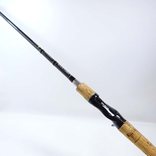 Daiwa black label - black,